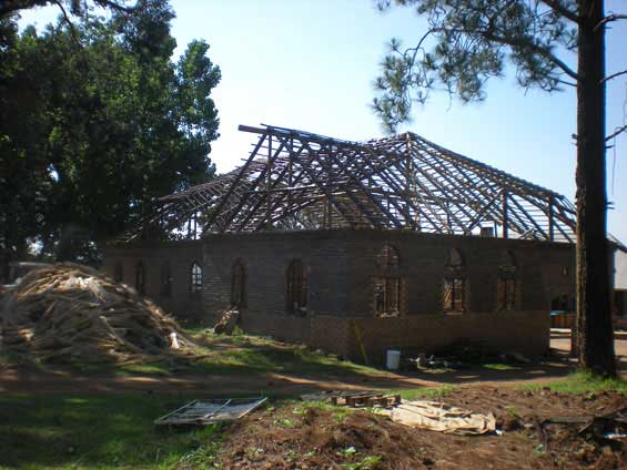 thatch_homes_2